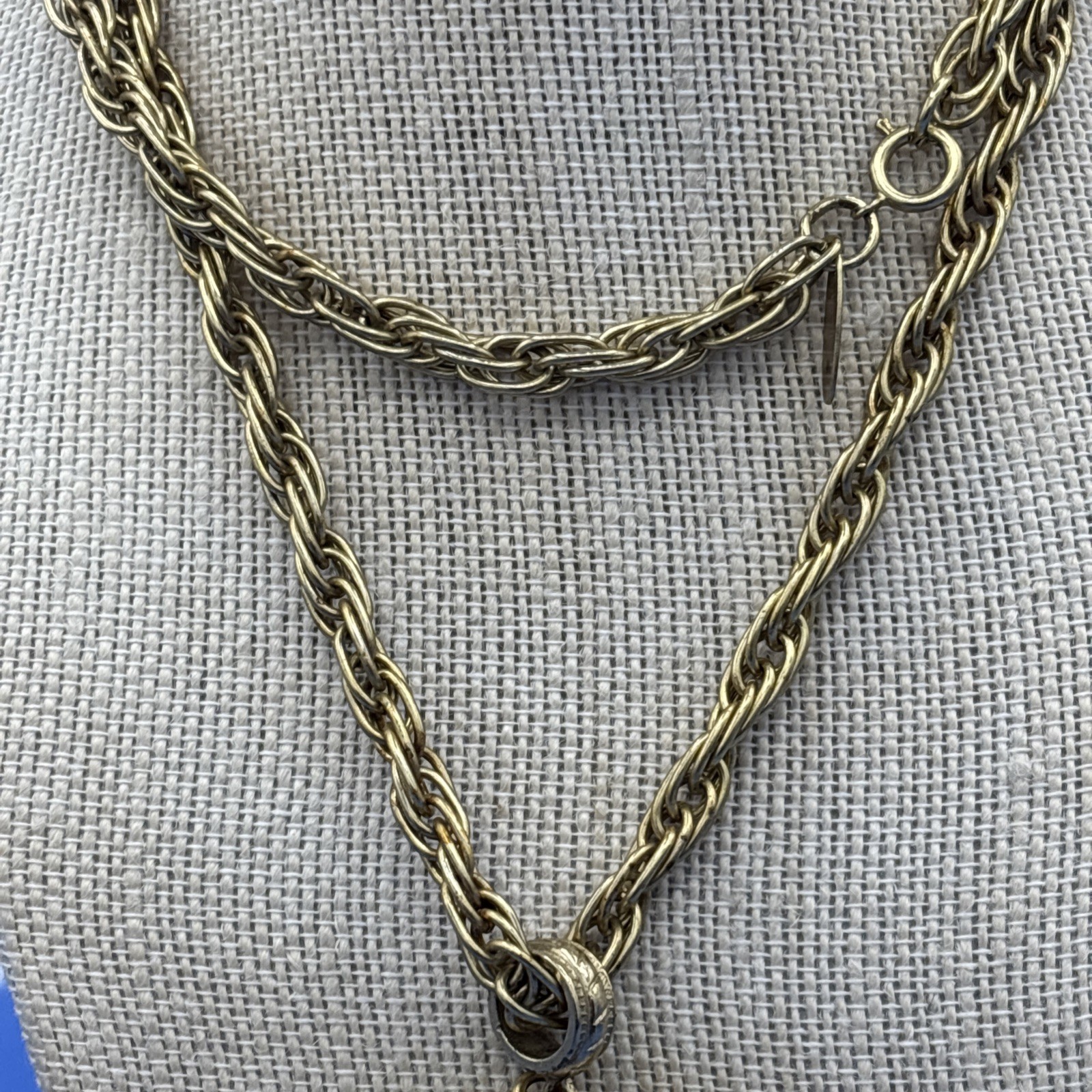 Vintage Whiting Davis Art Nouveau Lady Compact Locket Necklace 30” Gold Tone