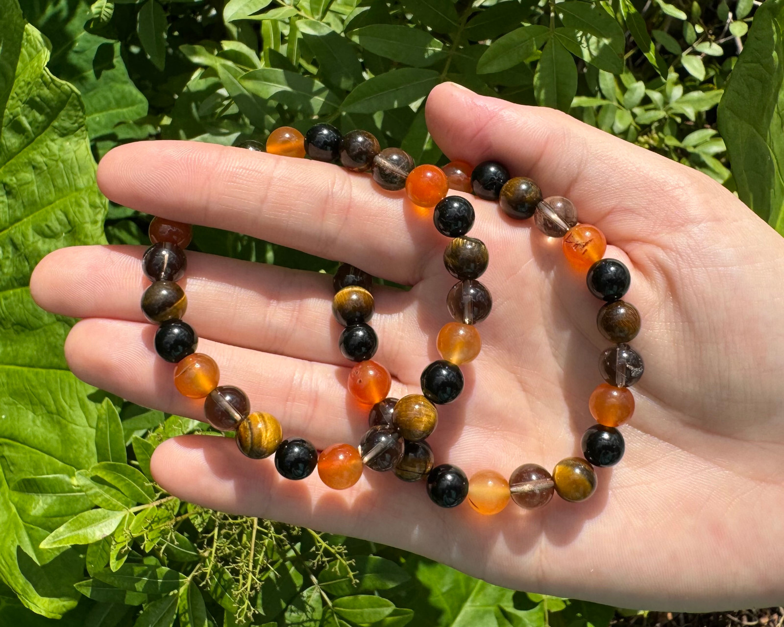 Capricorn Zodiac Bracelet: 8 mm Natural Crystal Beads (Capricorn Birthstone)