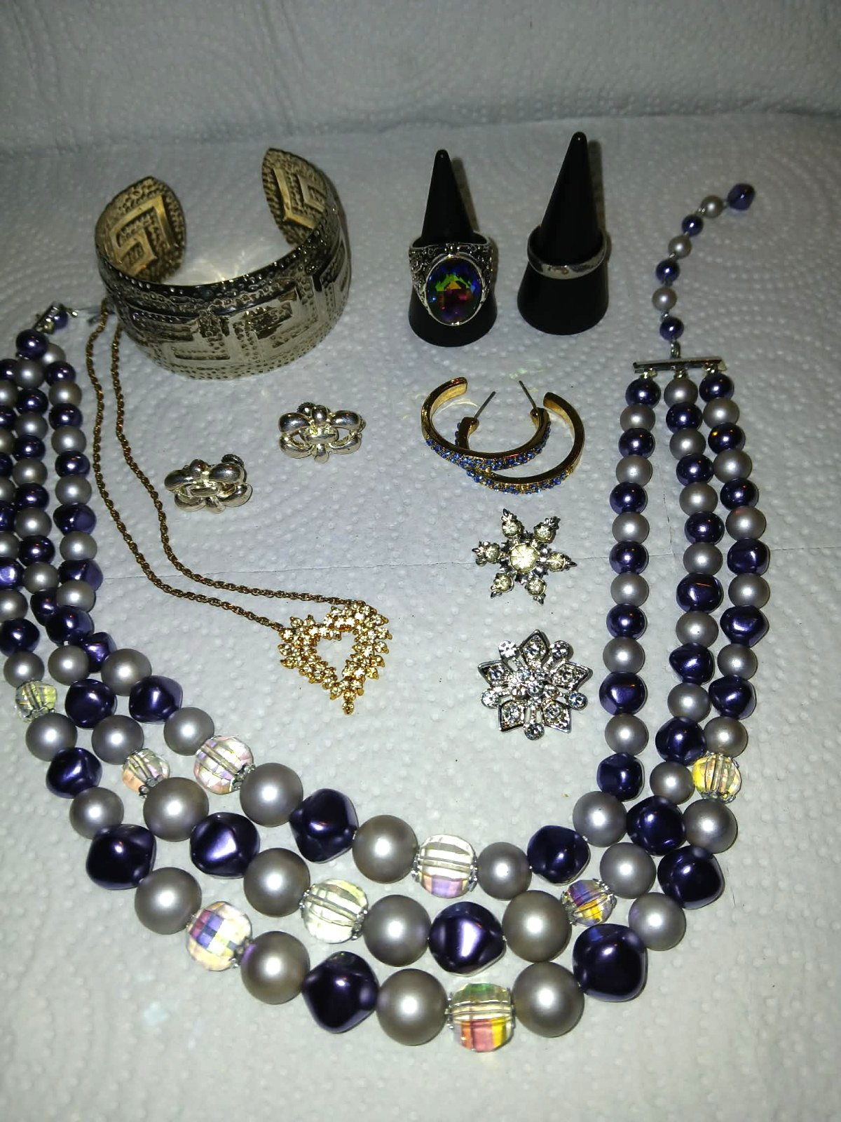 2 Lovely Necklaces + Cuff Bracelet+ 2 Rings+ 2 Pins+ 2 Earrings* #229