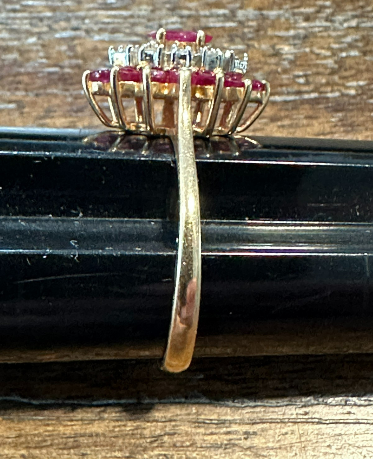 Vintage 14KP (Plumb) Woman’s Yellow Gold Ring Diamonds & Red Rubies 2.6g Size 8