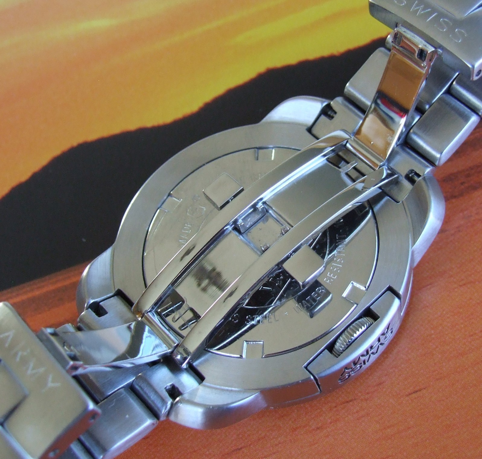 SWISS ARMY~Men RARE SC 1000 SOLAR COMPASS Quartz Date Watch~OEM SS Bracelet~NICE