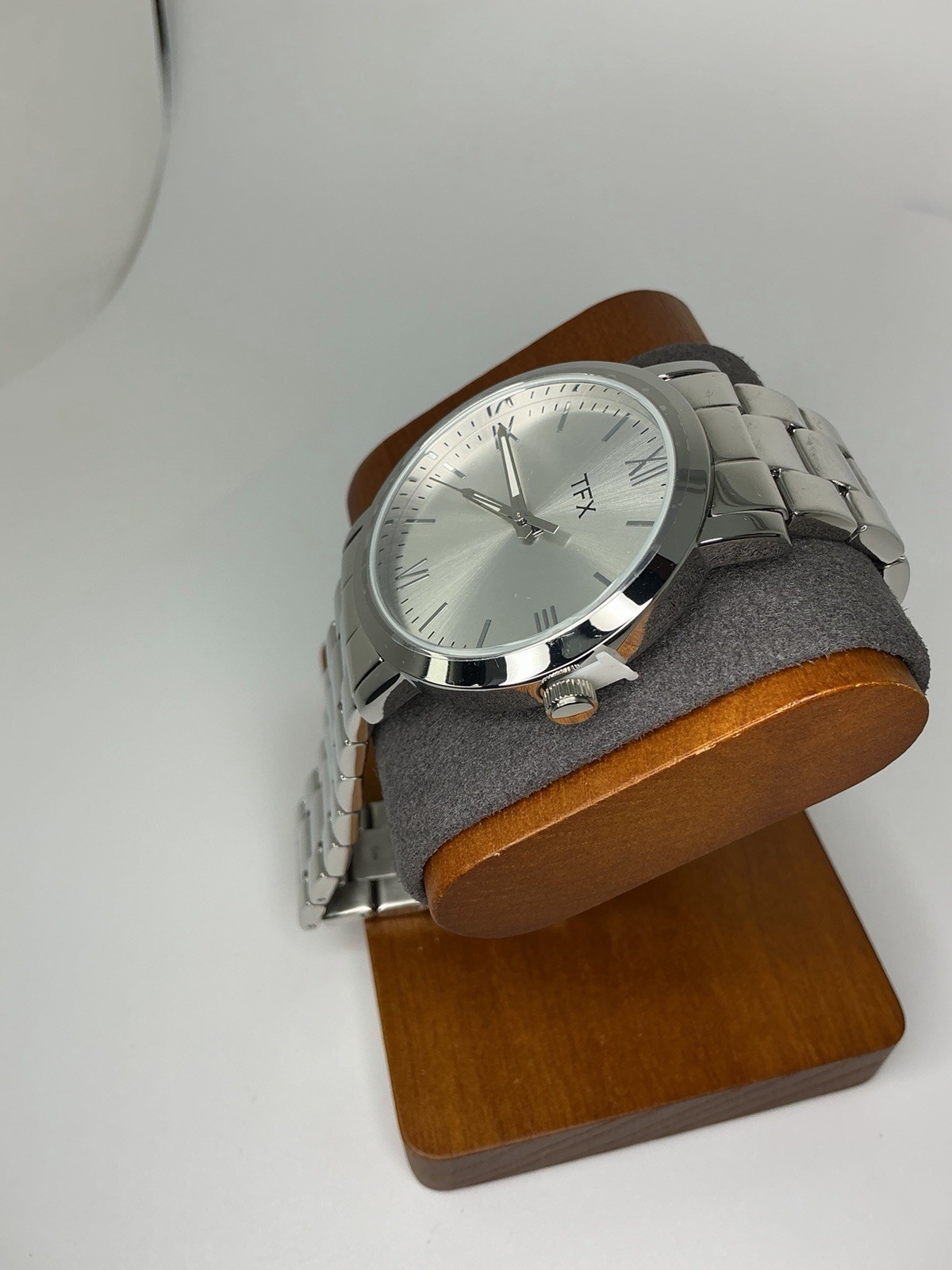 TFX Unisex Analog Quartz Watch Silver Sunburst Dial Roman/Stick Metal Bracelet