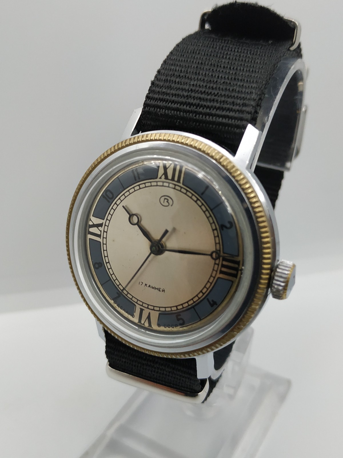 Men’s Classic Retro Watch Vostok Wostok Vintage USSR Mechanical Made in Soviet ☭