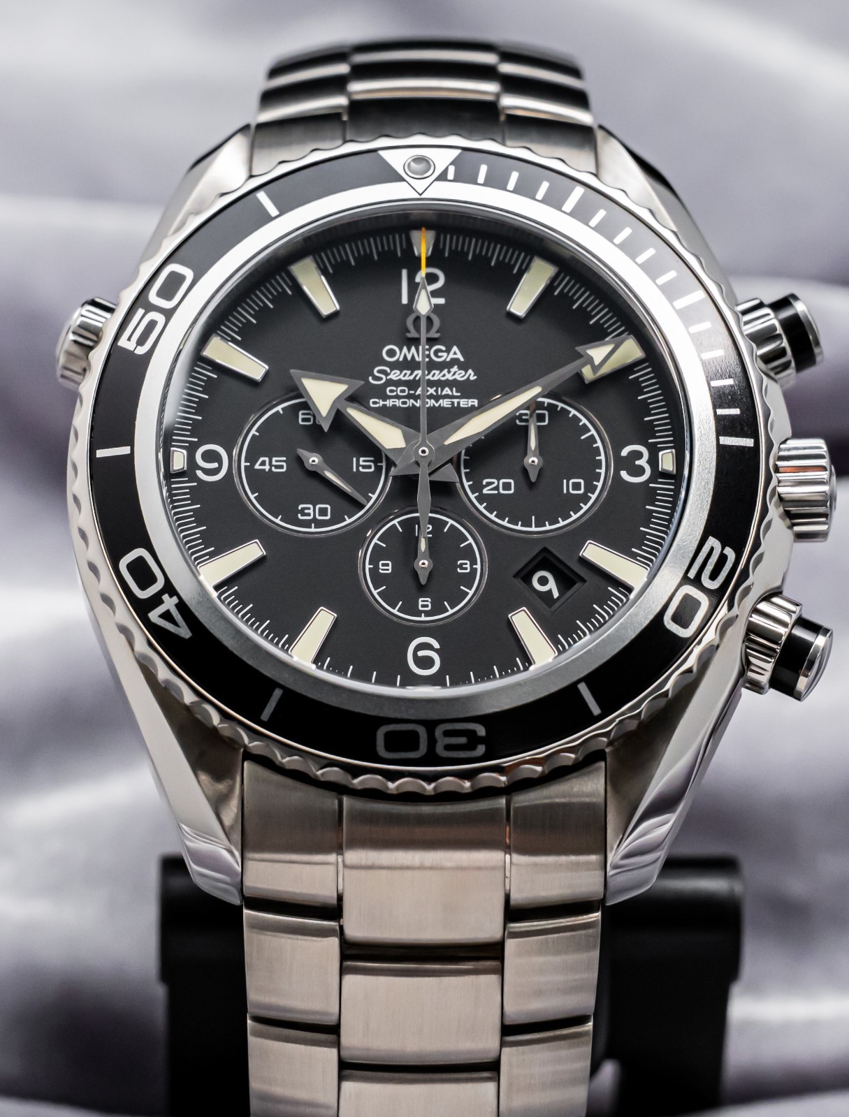 Omega Seamaster Planet Ocean Chronograph 45.5 mm Black Dial 600M Bracelet 2210.5