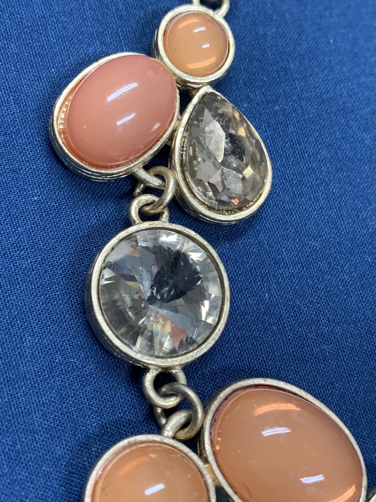 Goldtone Beaded Peach Statement Necklace 16″ – 18″