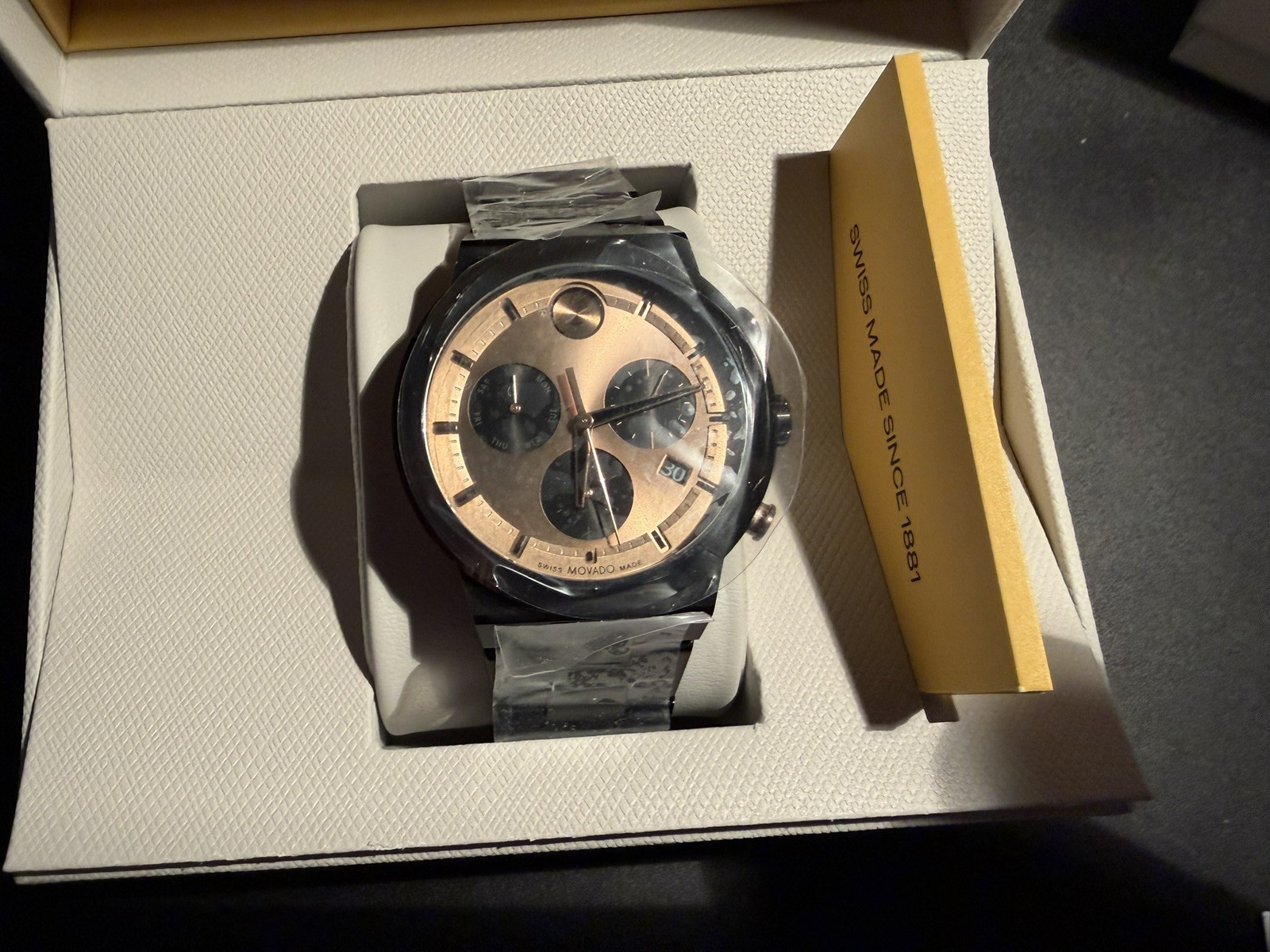 Movado Bold Men’s Quartz Chronograph Date Watch Silver/Black Dial Gray Bracelet