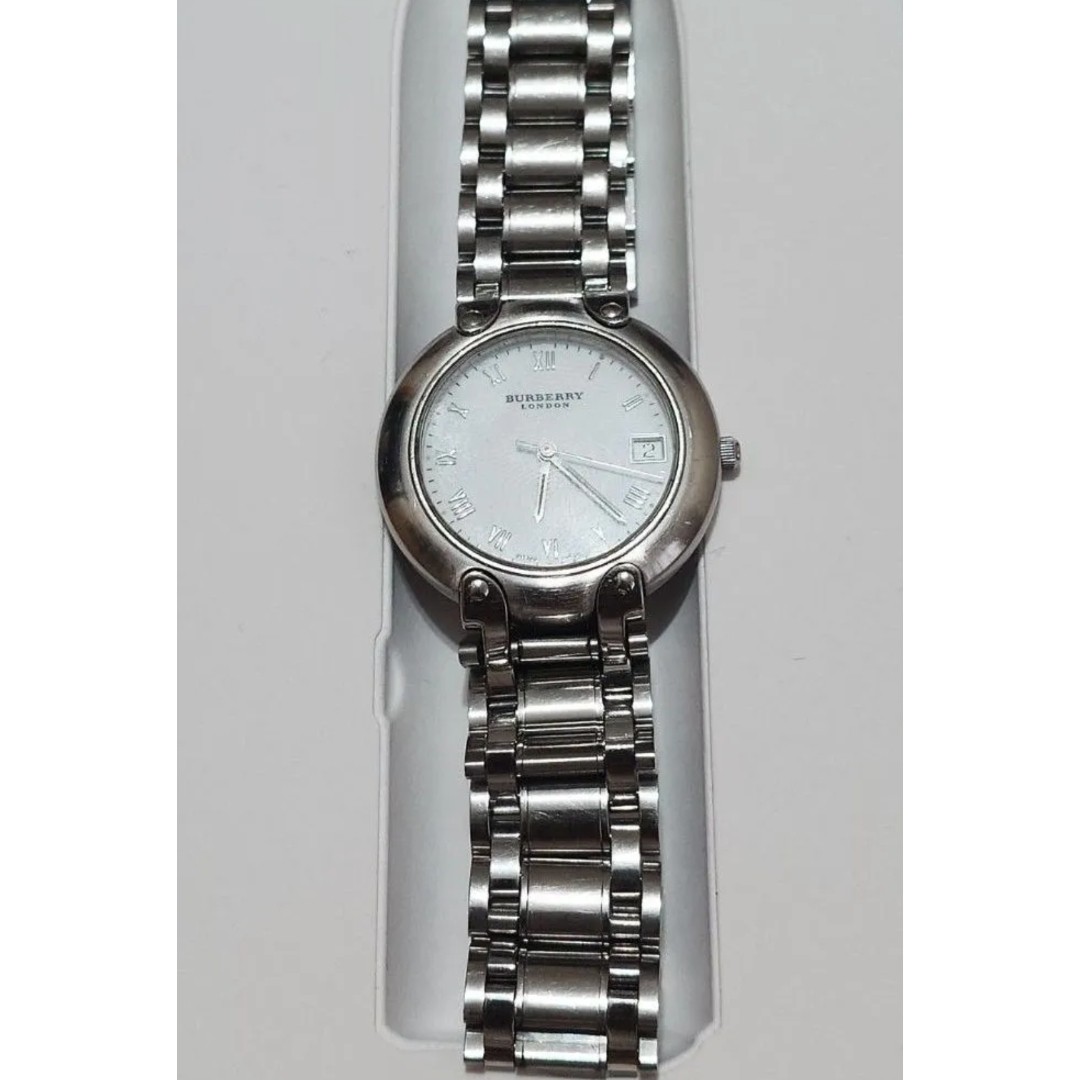 Working item Burberry ladies’ wristwatch on July 2 2023