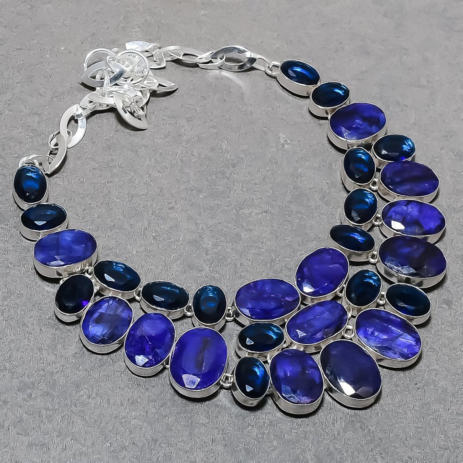 Blue Sapphire (Simulated) Iolite Gemstone Jewelry Handmade Necklace 18″ SR 3197