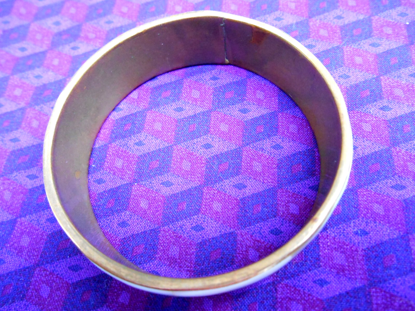 Bangle Bracelet White & Gray Inlaid Mother of Pearl Shell Jewelry