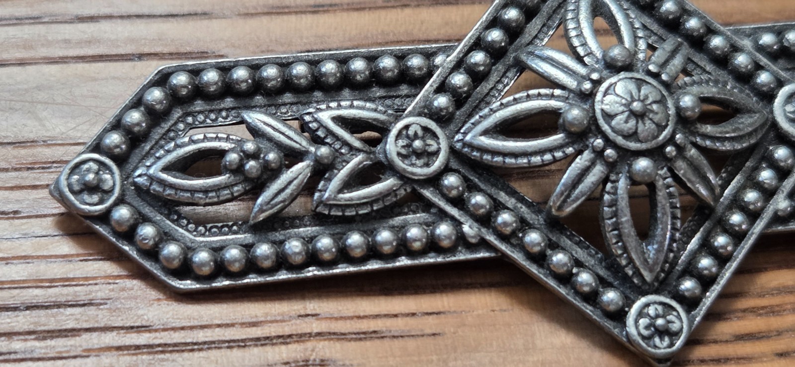 Vintage JJ Art Nouveau Pin Bar Brooch, Silver Tone Flower, Jonette Jewelry
