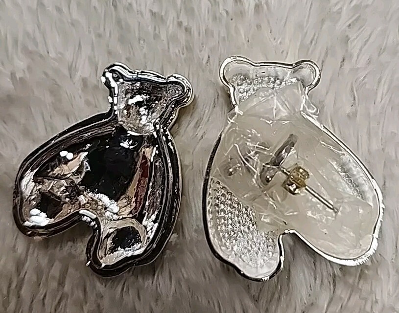 • New Vintage 2002 Avon Sterling Silver Teddy Bear Earrings in Trinket Box