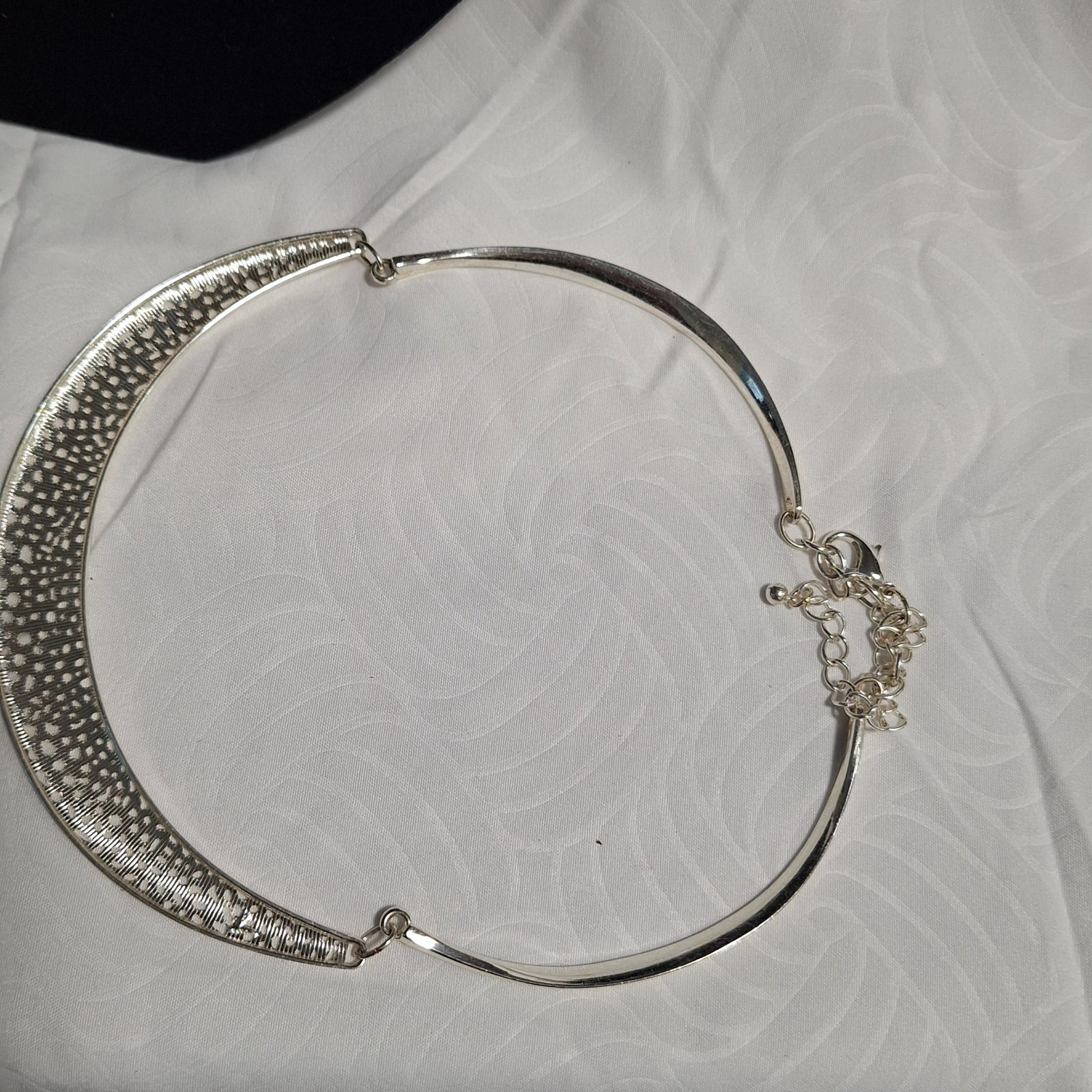 Silver Tone Crescent Collar Statement Necklace Adjustable Extender Lobster