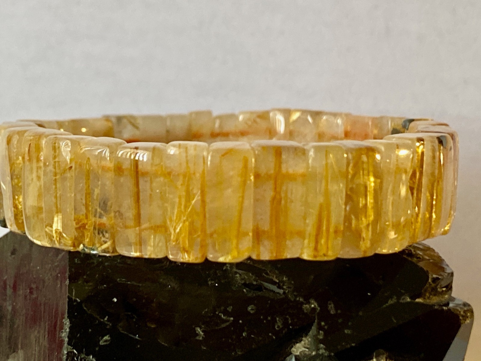 8.2″ Golden Rutilated Quartz Titanium Dioxide Inclusions Bracelet – I1414