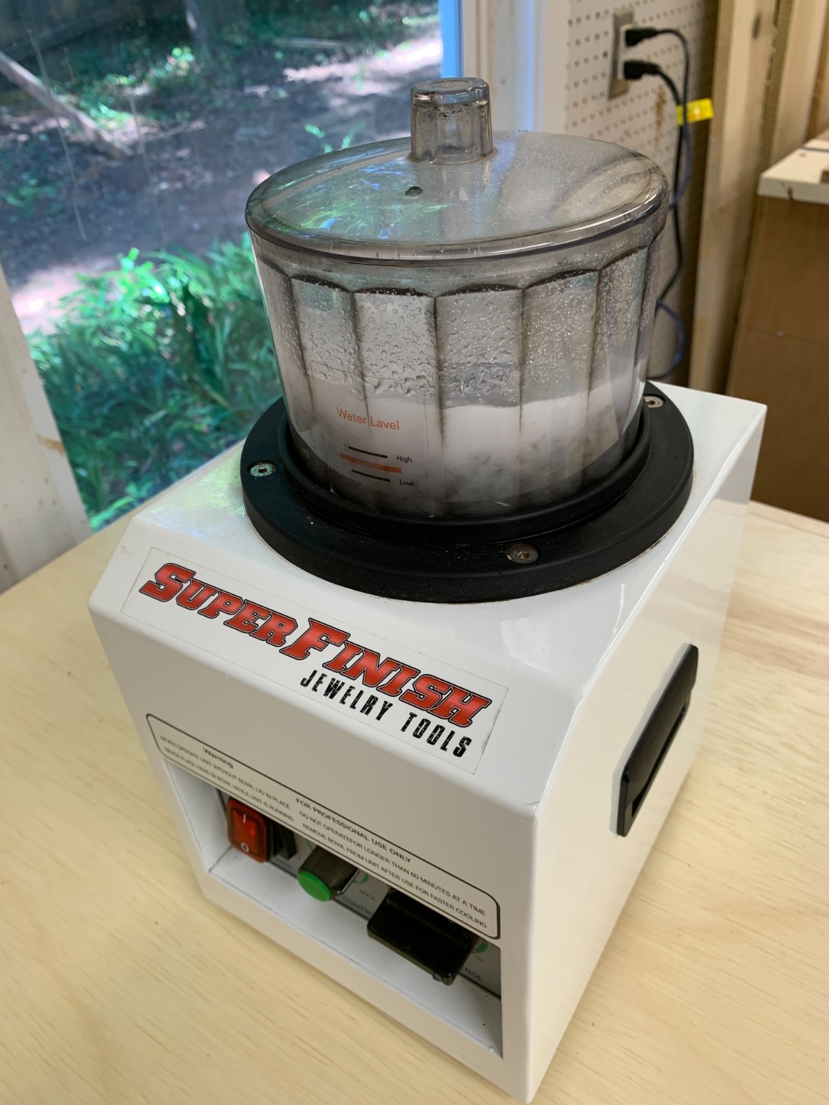 Arbe Super Finish Magnetic Tumbler