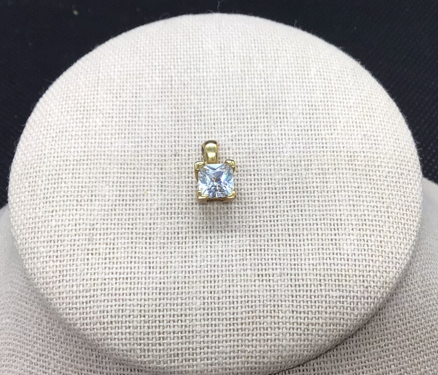 Gold Tone Clear Princess Cut Cz Fashion Pendant U96