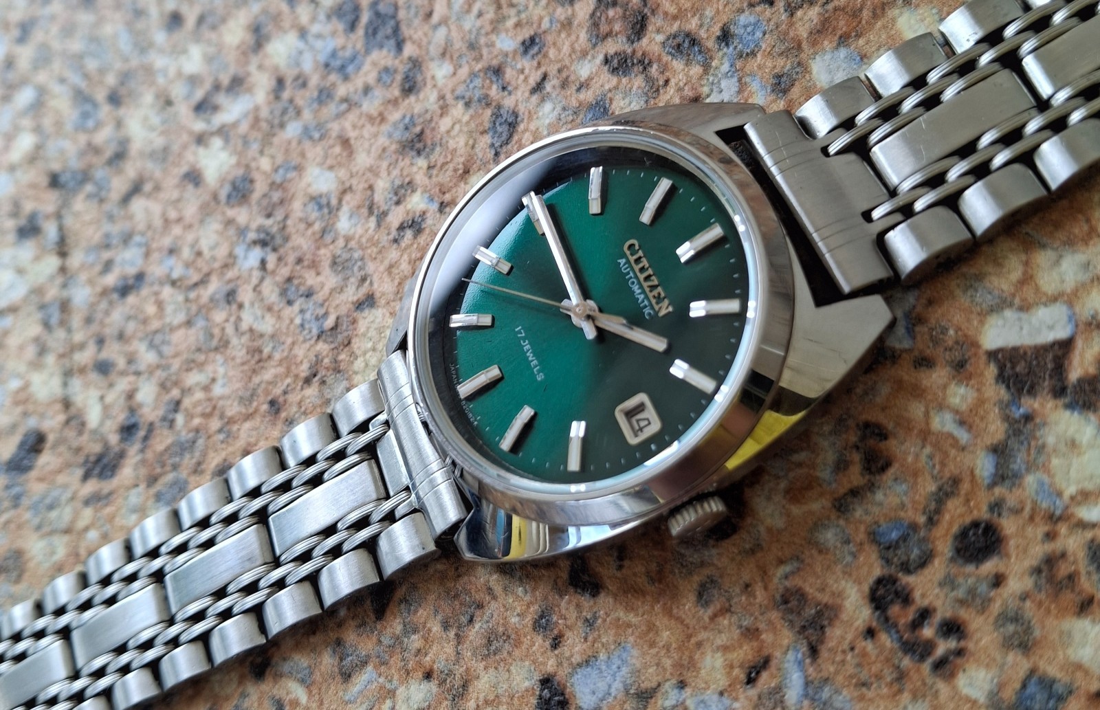 Vintage Citizen 21 Jewels Automatic 8215 August 1976