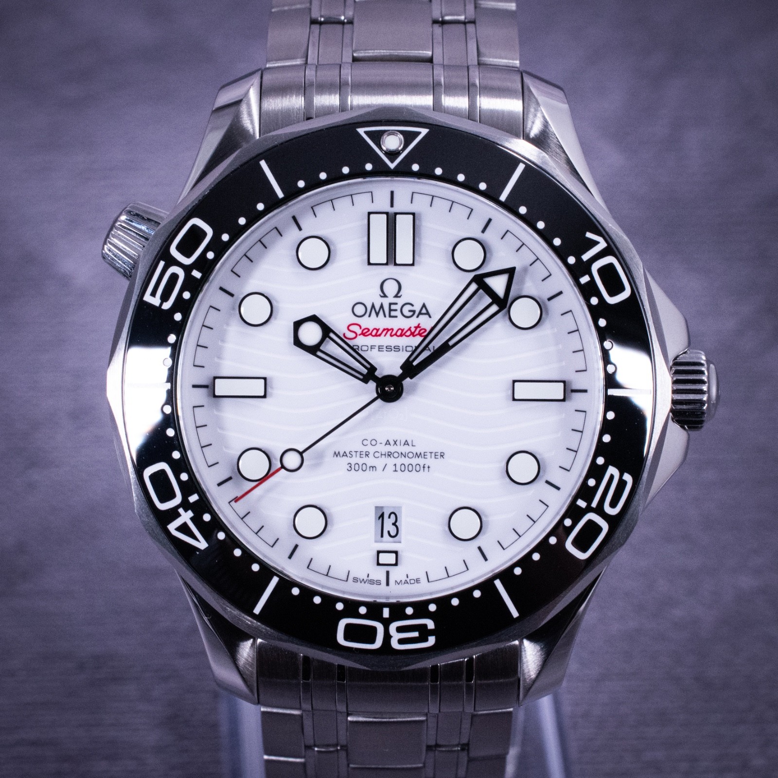 Omega Seamaster Diver 300M White Dial 42mm, Ref. 210.30.42.20.04.001 w/ B&P