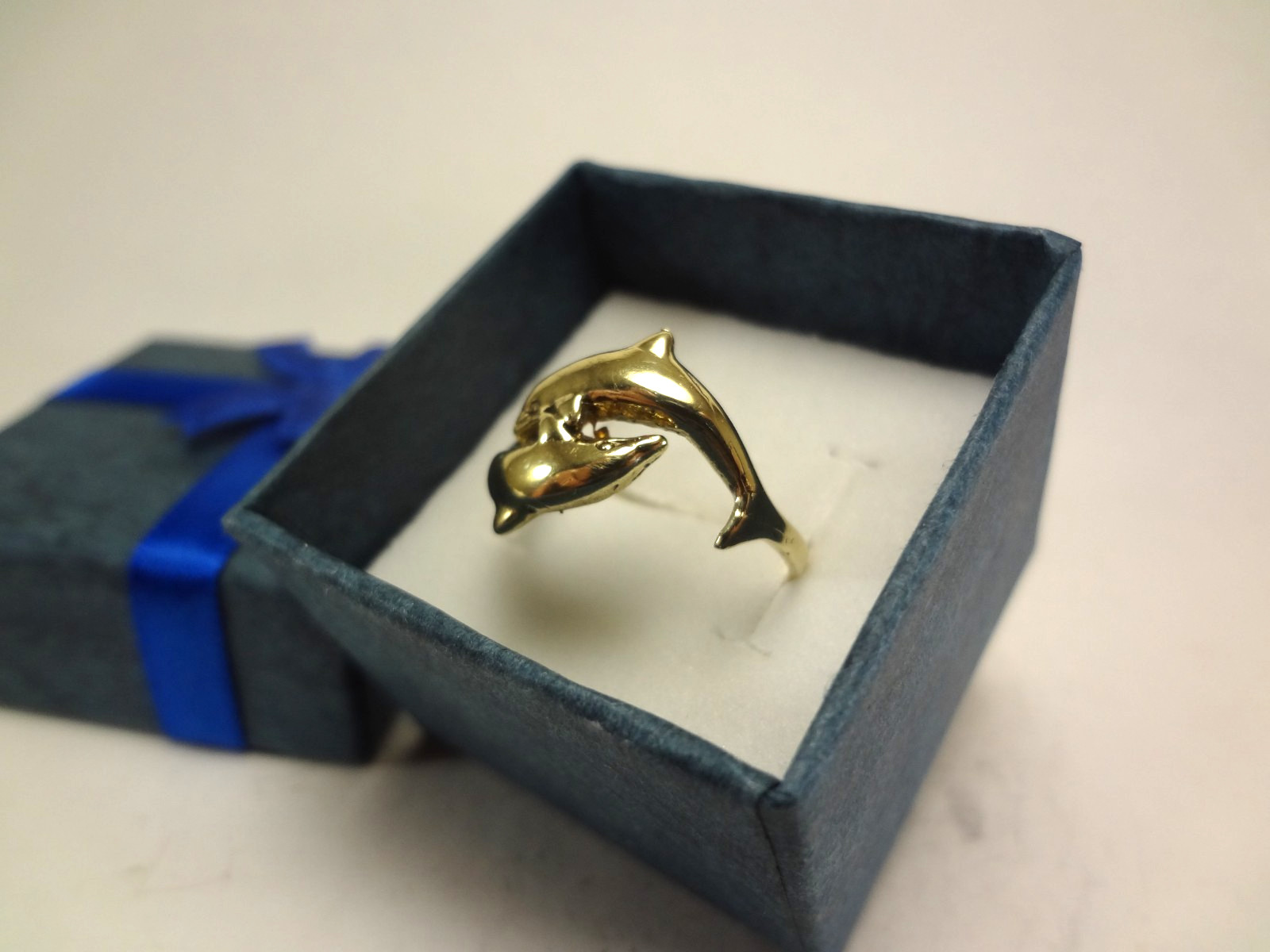 10K SOLID GOLD – TWIN DOLPHIN WRAP RING – 2.52 GRAMS – SIZE 7.25 – G08