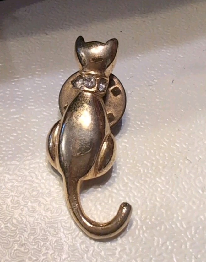 VTG MCM Cat Pin Crystal Collar 1.3” L Bright Gold Plated Clear Stones Lapel Tac