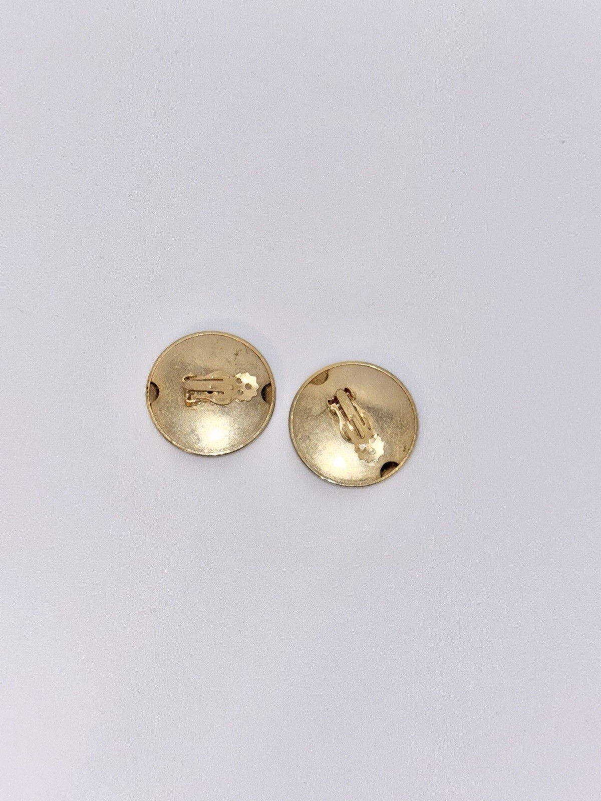 Vintage Clip-On Earrings, Costume Jewelry From the 1940s-1970s Lot Of 5 Pairs