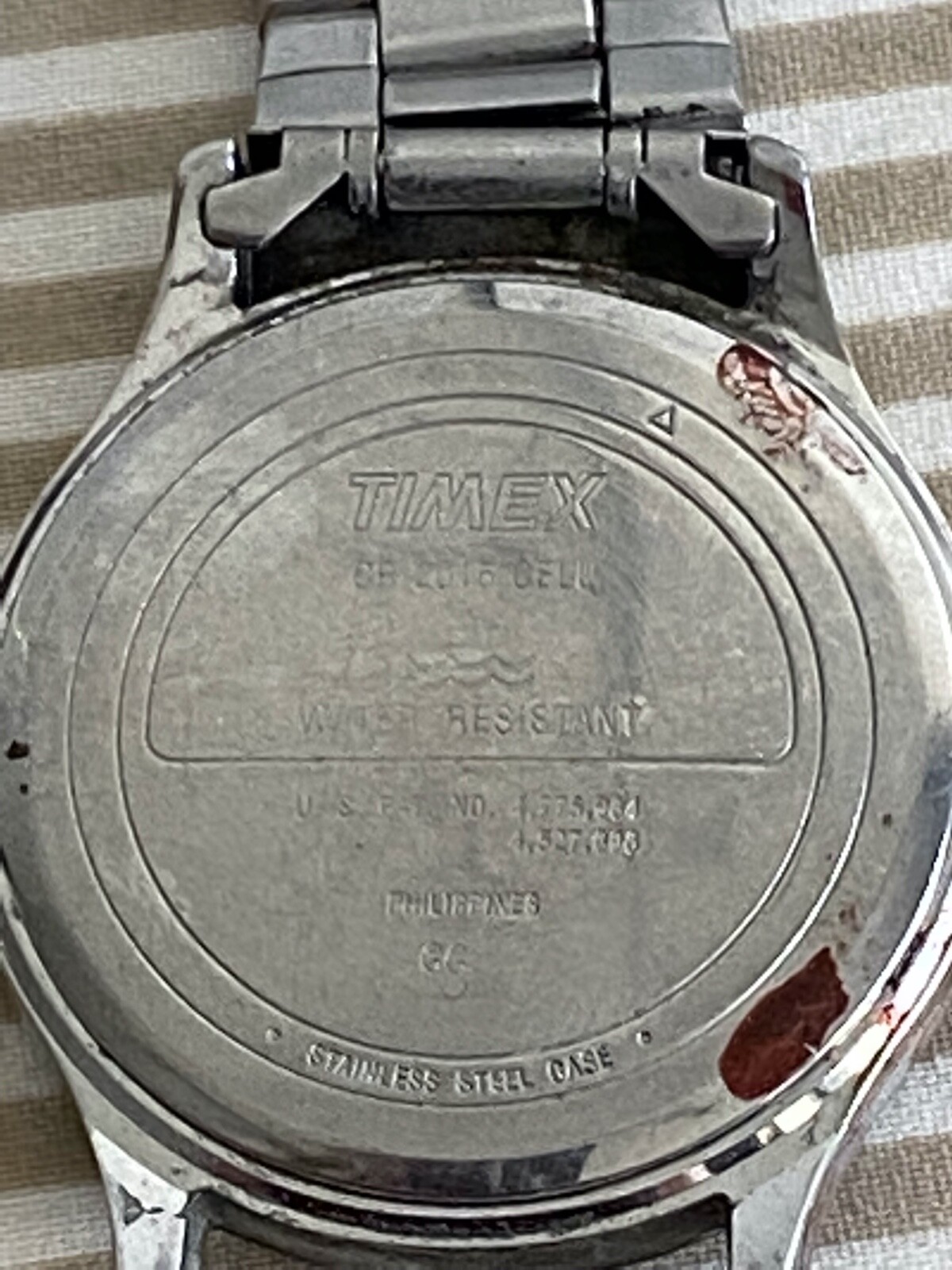 8 Unisex Watches – not working