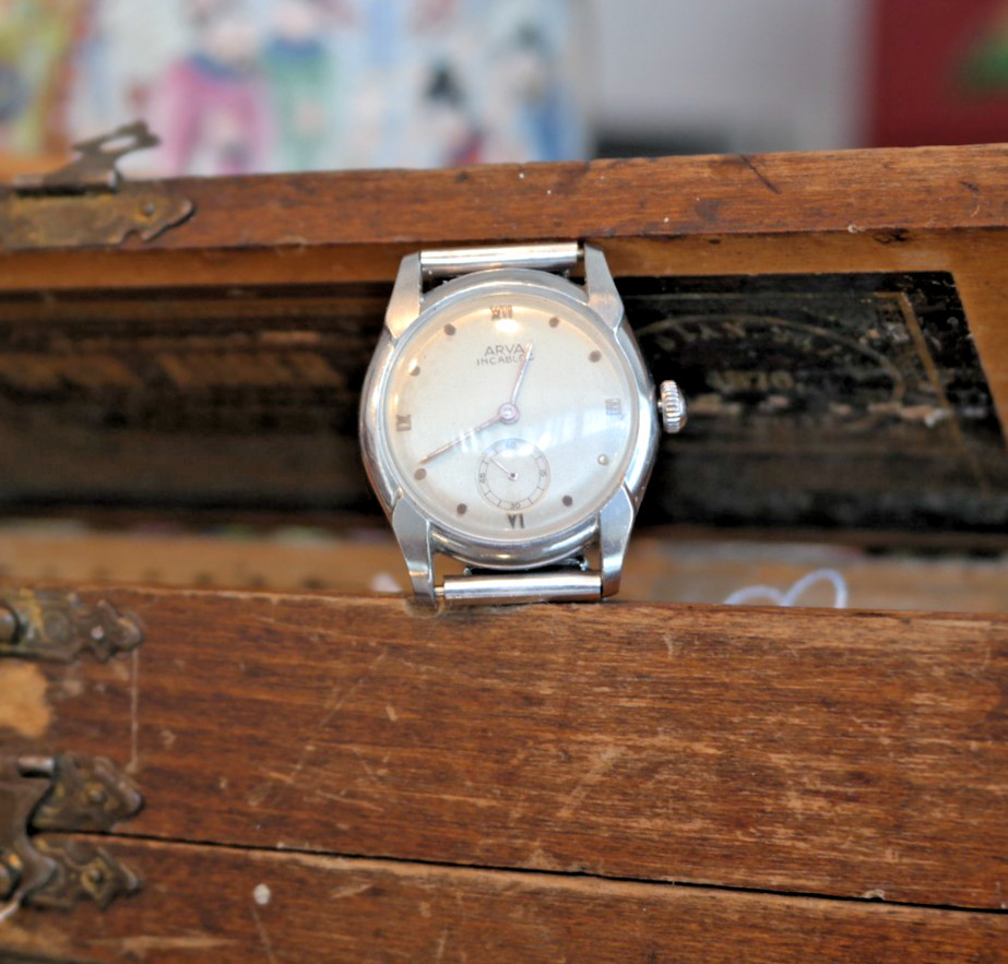 Mid-20th Century ARVO ICABLOC Wristwatch – Nice Kreisler Diamond Mesh Band