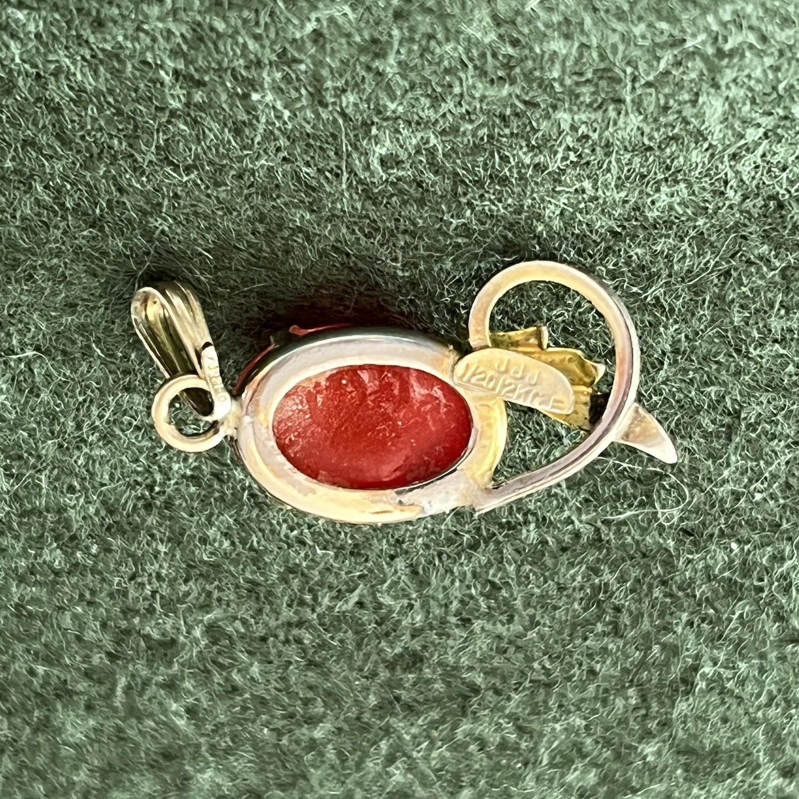 Vintage Red Carnelian Gemstone Pendant 1/20 12K Gold Filled Marked JJJ 70-80’s