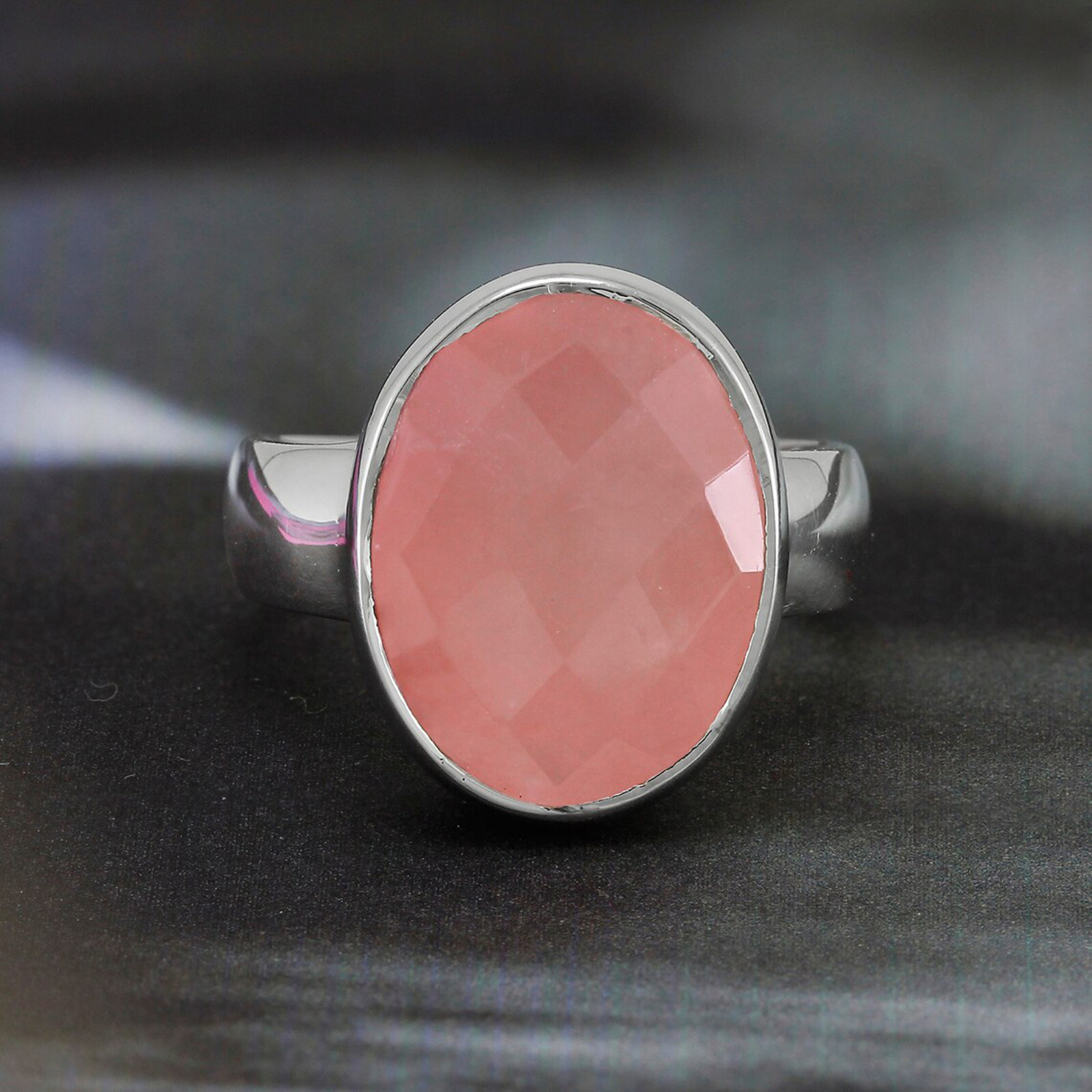 Natural Rose Quartz Oval Cut Gemstone 925 Sterling Silver Women Handmade Ring