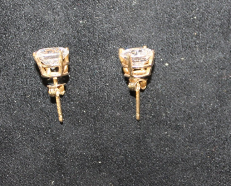 Large 14K Solid Yellow Gold 8mm Round CZ Cubic Zirconia Stud Earrings 2.4 grams