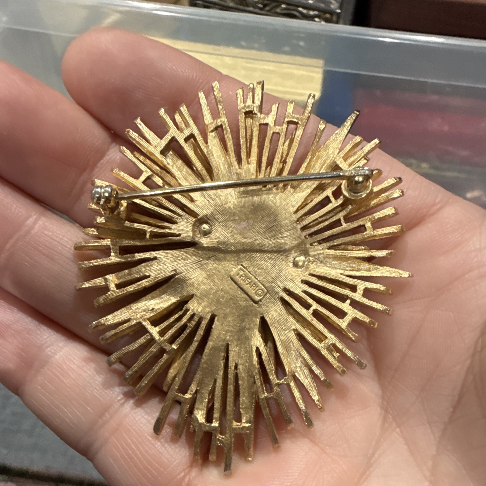 Gold Tone Metal Starburst Brooch Pin, Brown Emerald Cut Crystal Stone