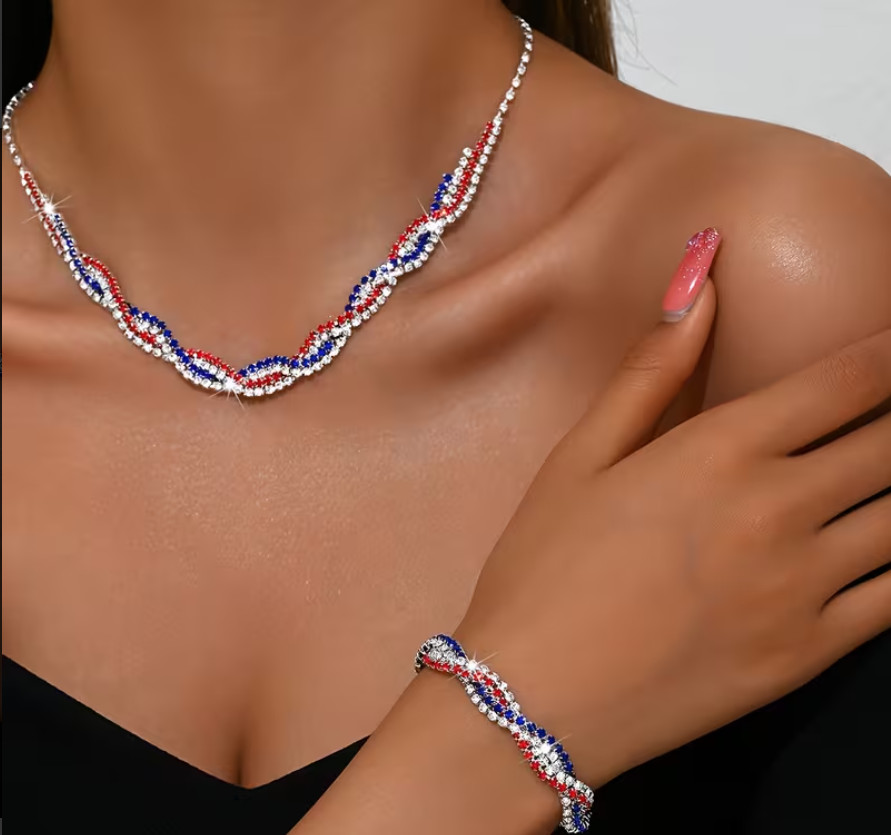 NEW RED WHITE BLUE RHINESTONE EARRING NECKLACE TWISTBRACELET SET USA FLAG DESIGN