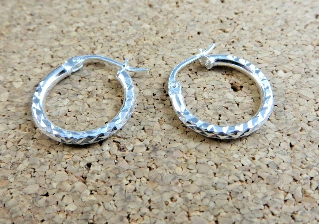 Etched Sterling Silver Hinged Bangle Bracelet & Latch back Hoop Earrings #209