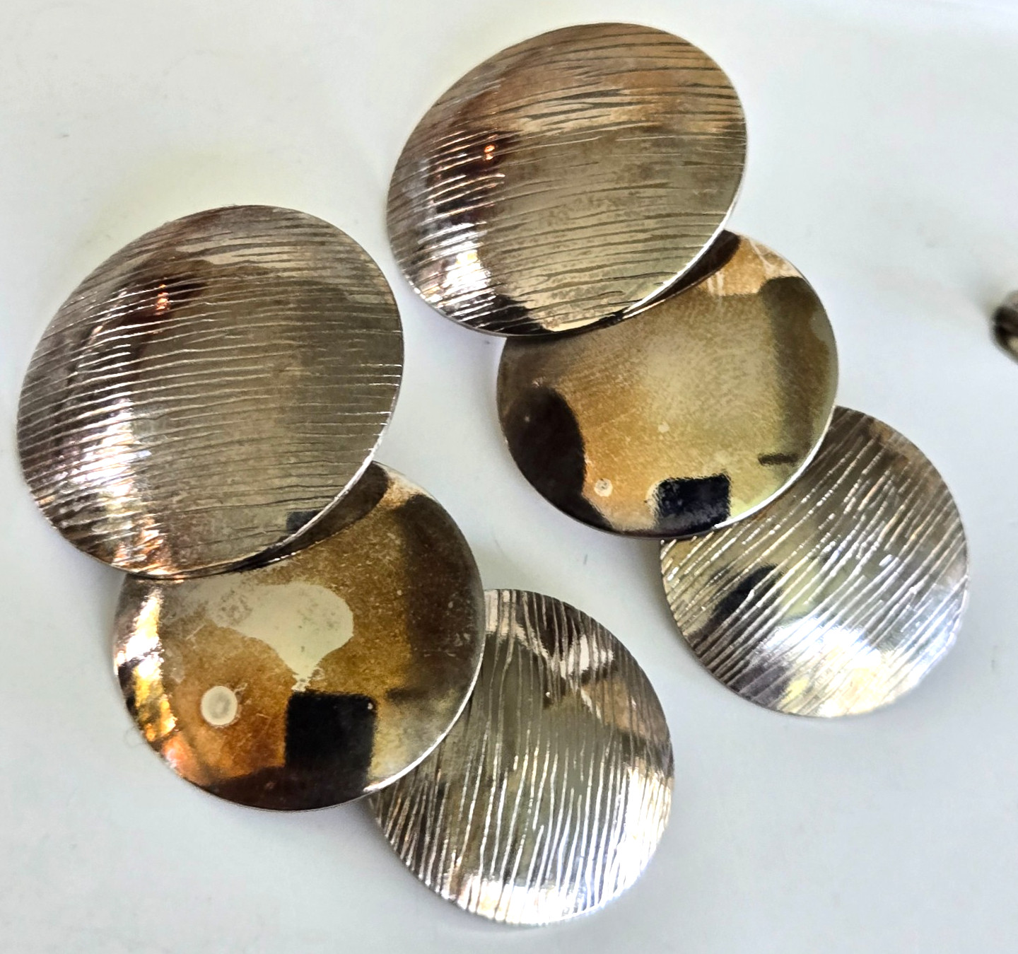 Vintage 3 Tapered Disc Link Silver Tone Dangle Pierced Earrings 2-1/8″ in Card