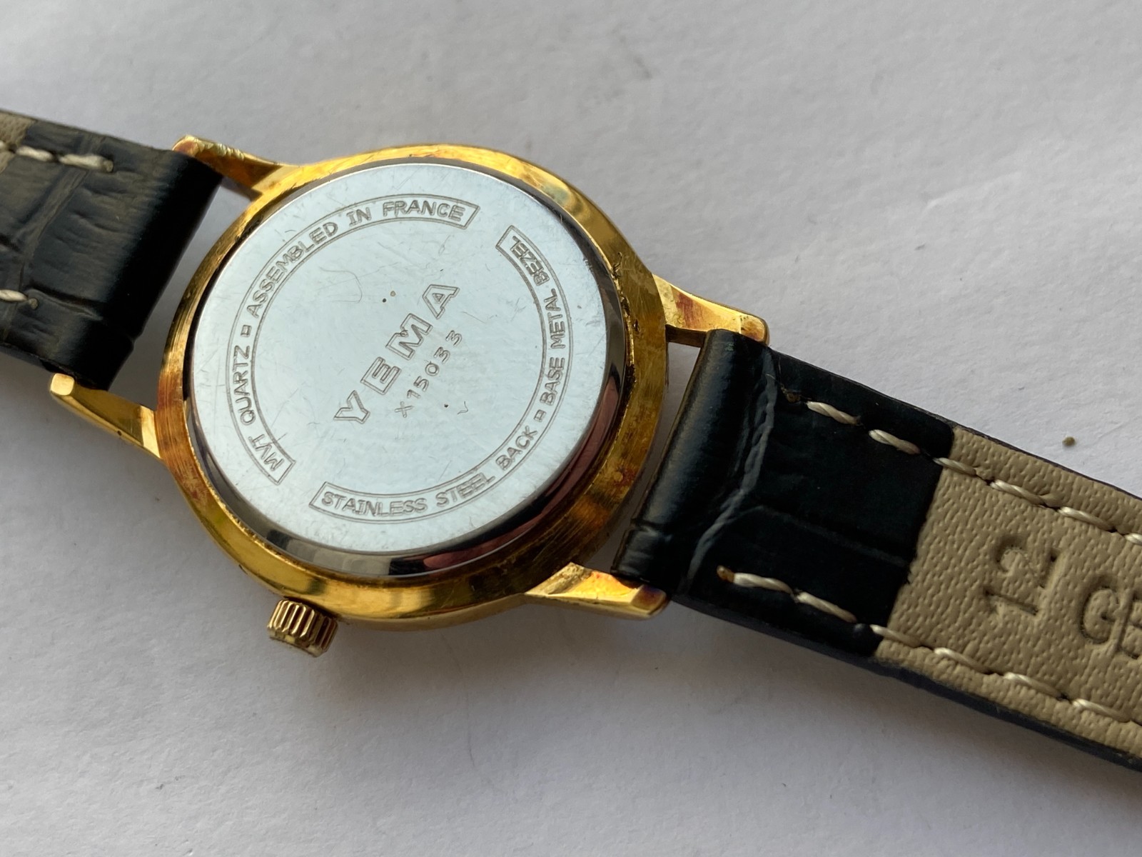 RARE WOMEN WRIST Watch QUARTZ YEMA PARIS FRANCE X15033