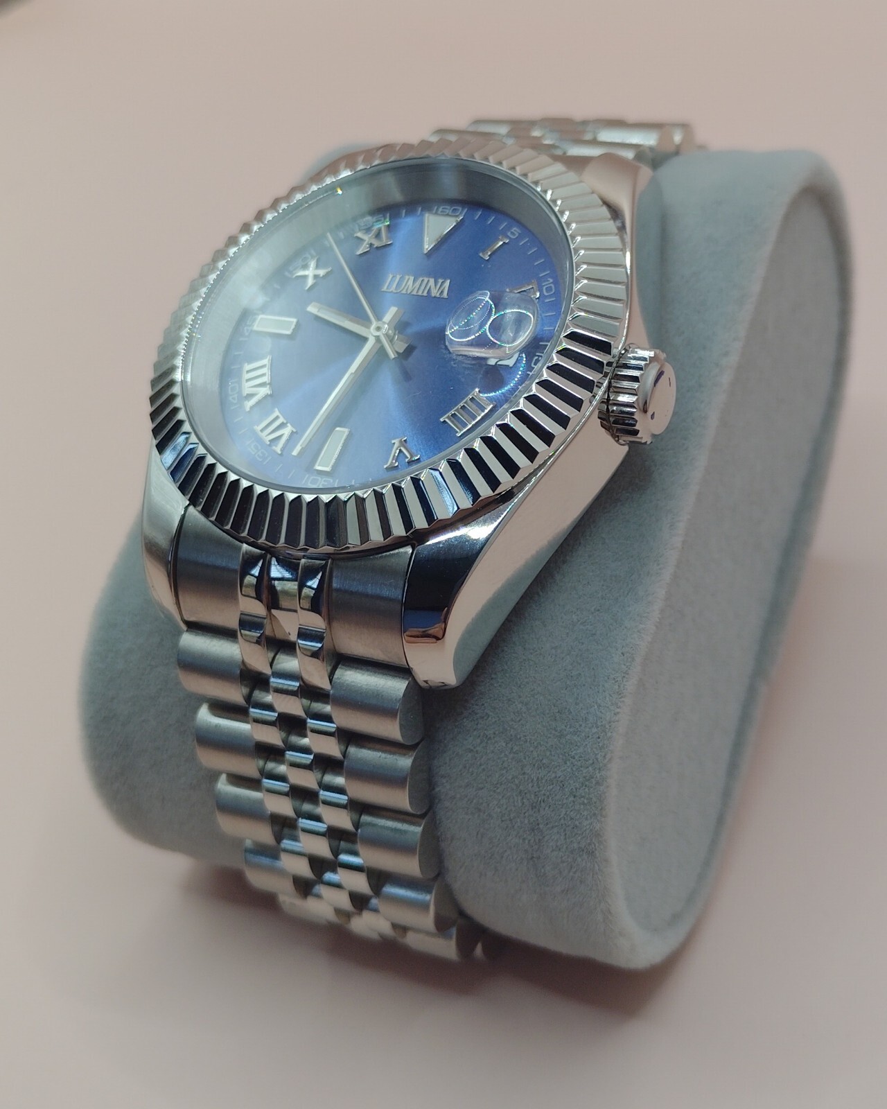 Lumina 40mm Automatic Casual Sport Watch 28,800 vph Sunburst Dial USA Rare.