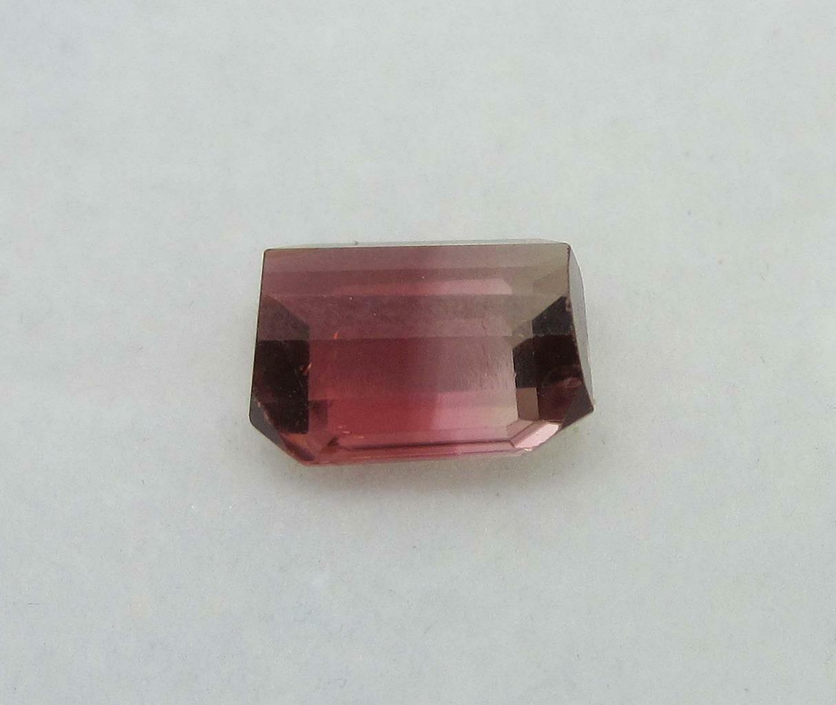 1.60 CARATS OCTAGON BI-COLOR PINK TOURMALINE GEMSTONE- BCT-0017