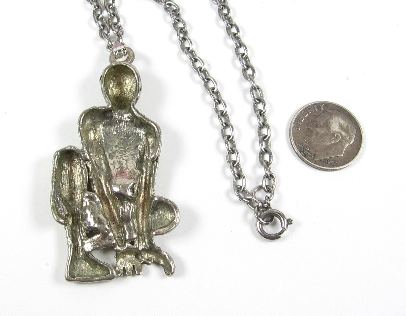 BIG SPIDERMAN Pendant 2 1/8″ Vintage Men NECKLACE Silvertone Metal Superhero 24″