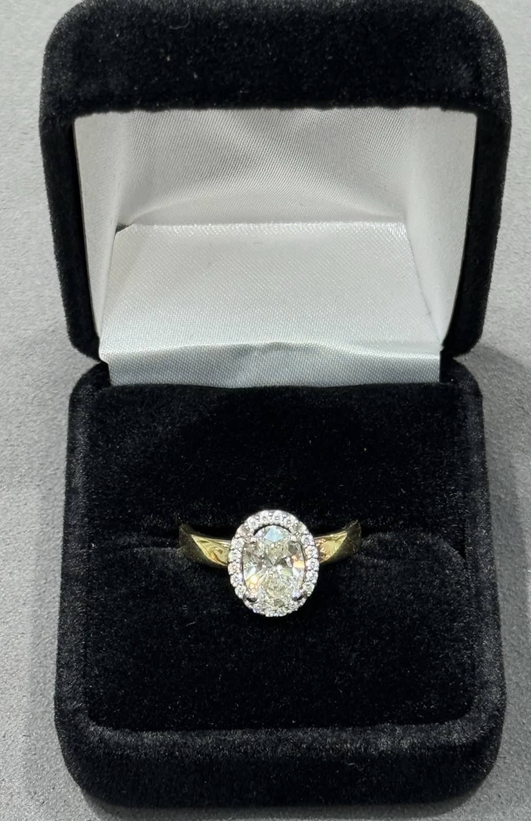 1.53 CT IGI Certified Oval Lab Grown Diamond Halo Ring – 14K/10K