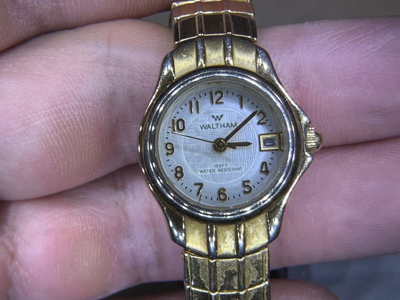 Lot of 4 Men’s Women’s Watches | SWATCH IRONY, TIMEX, WALTHAM | RUNNING PERFECT
