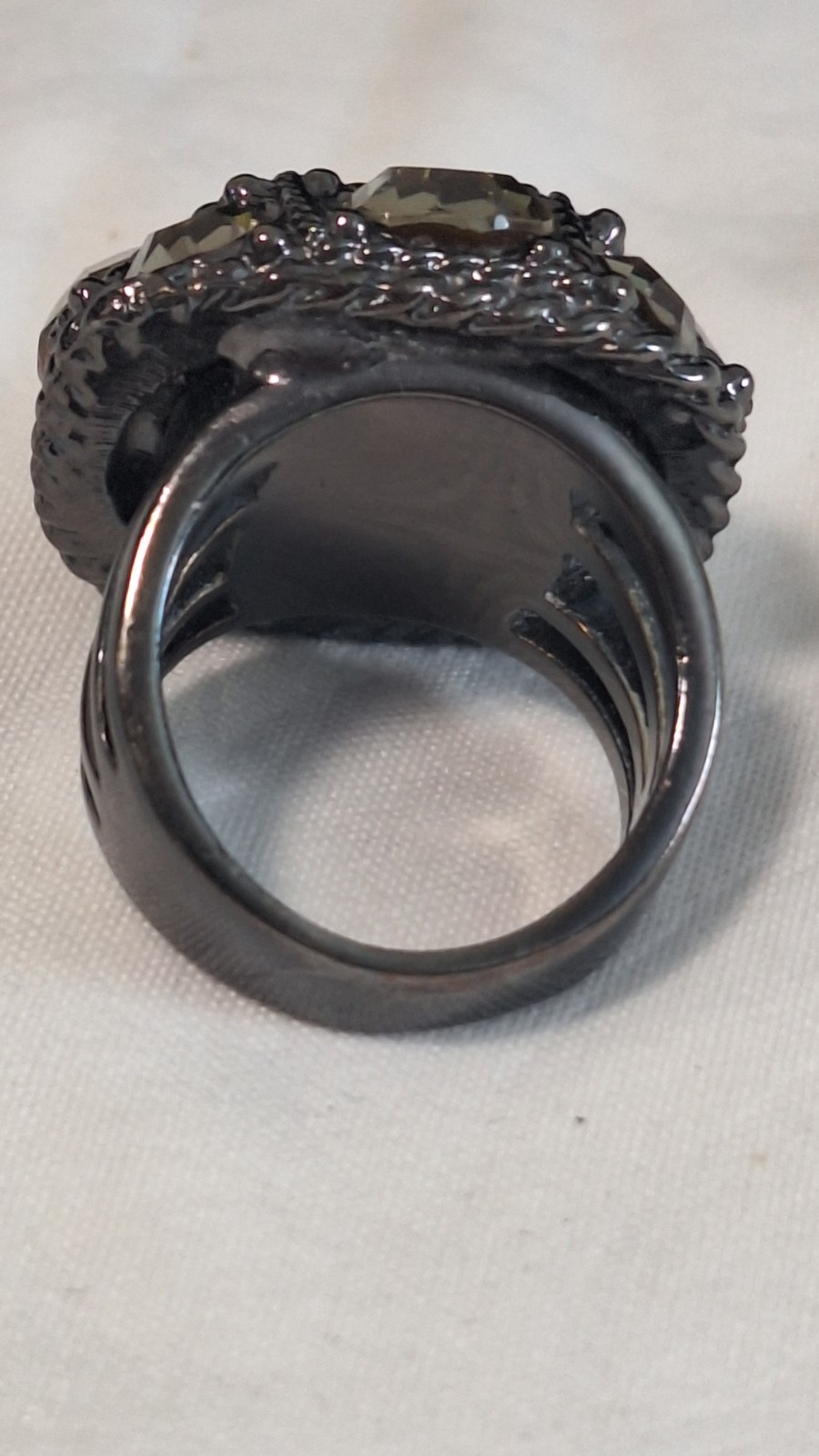 Gunmetal Tone Dome Cluster Cocktail Ring Size 6 Faceted Gray Crystal