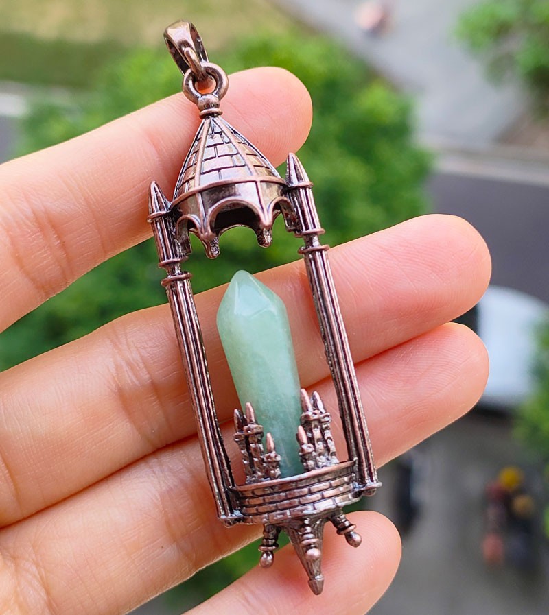10pcs Aventurine Gems Castle Pendants Happy Life Love Amulet Talisman Romantic