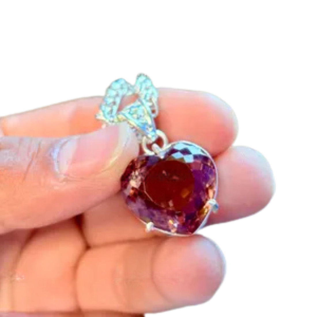 47 Ct Heart Cut Color Change Zultanite Pendant Necklace