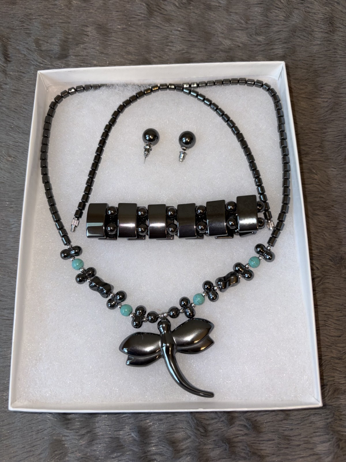 3 Piece Set Hematite Necklace w/extender, bracelet and earrings