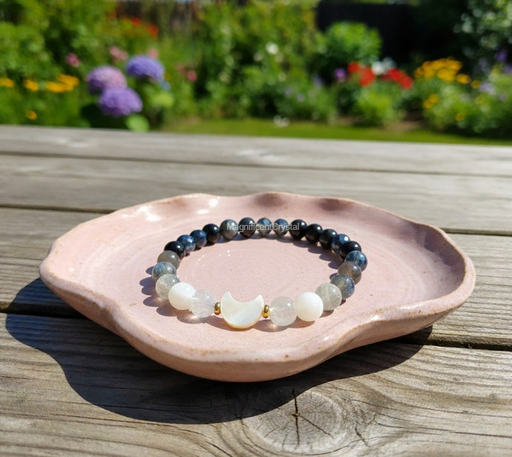 Protection Crystal Moon Charm Moonstone Labradorite Stone Bracelet Women Jewelry