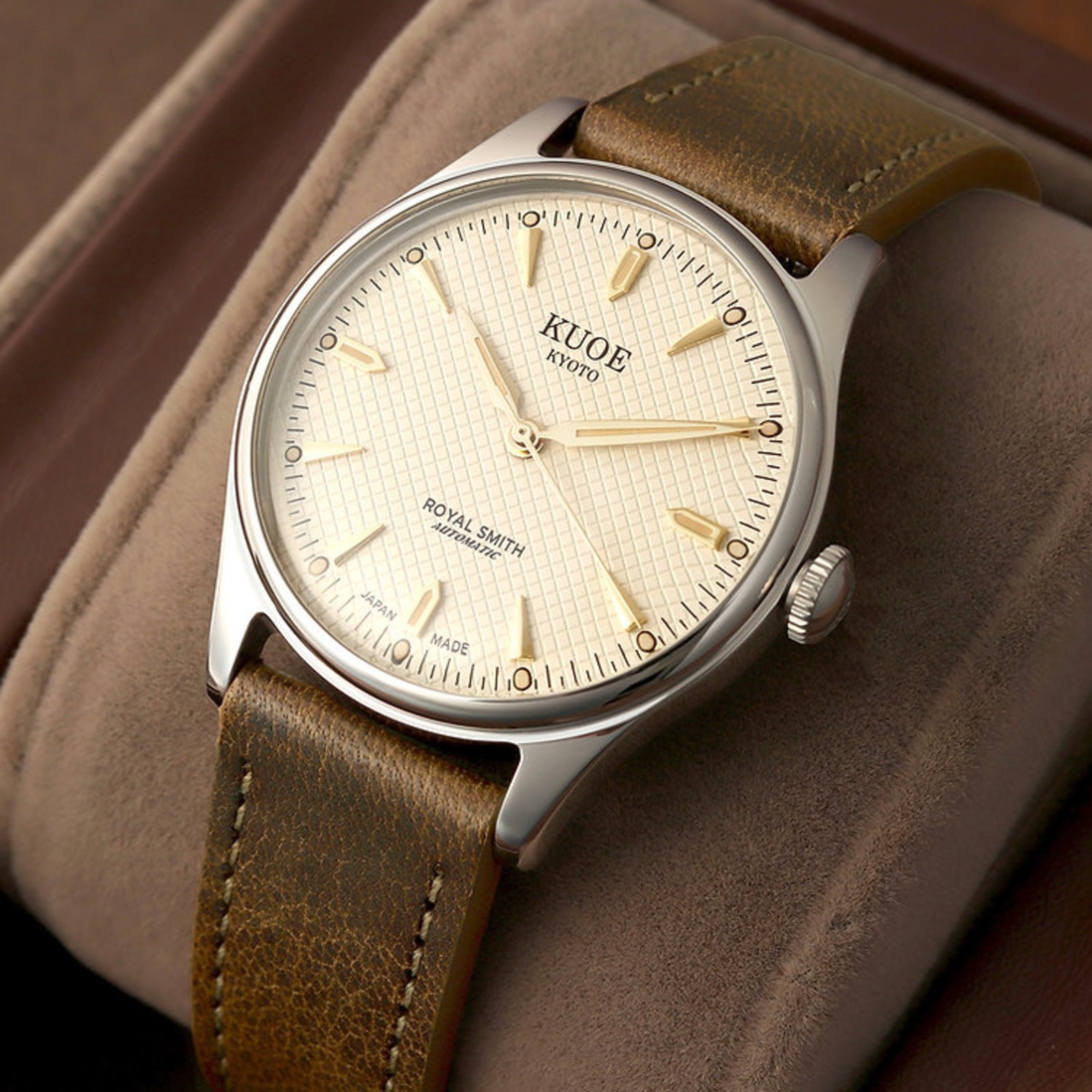 Kuoe Royal Smith 90-006 Automatic Silver Watch Men Ivory Waffle Dial Green Strap