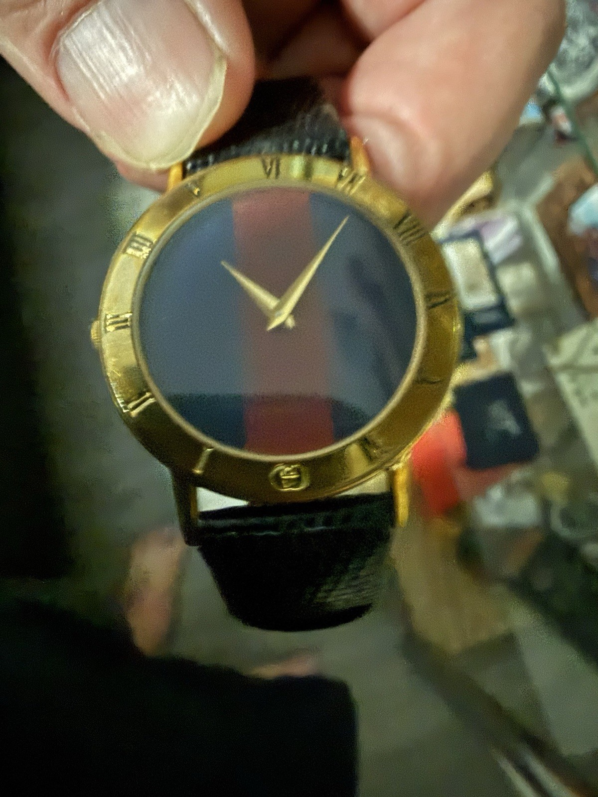 Gucci 3000L Swiss Made Quartz Watch Black Dial Gold-Plated Case Leather