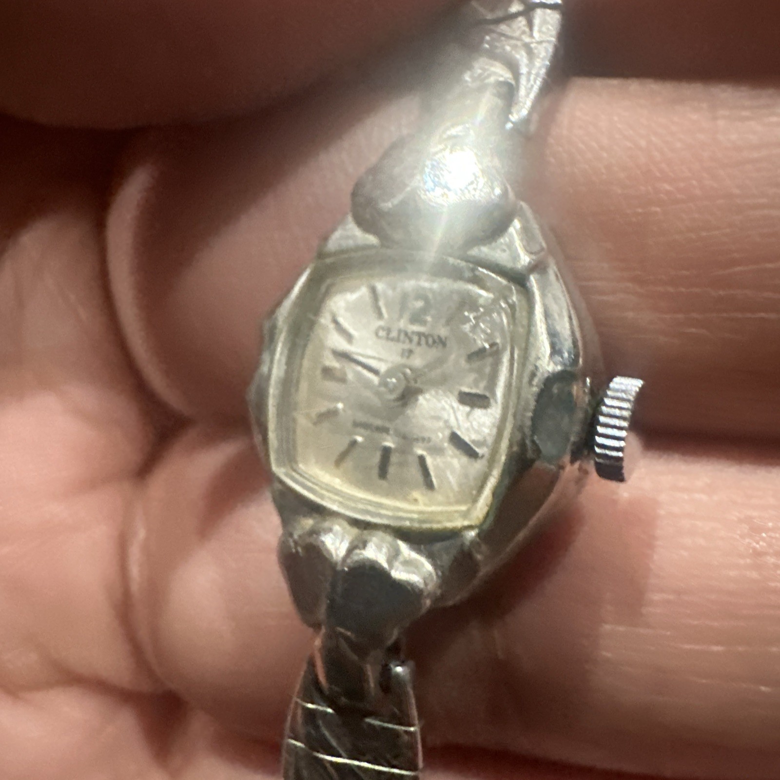 Vintage Clinton Ladies Watch, 17 Jewels Rare 16.6mm Silver Band For Repair