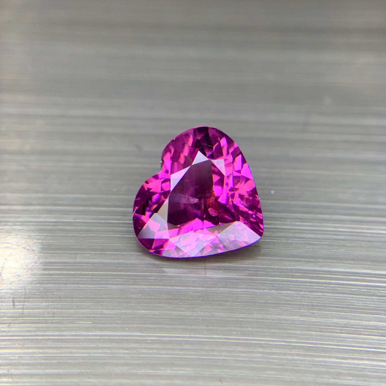 VS 3.62 Cts Purplish Pink Natural Garnet Perfect Heart Shape Loose Gemstone