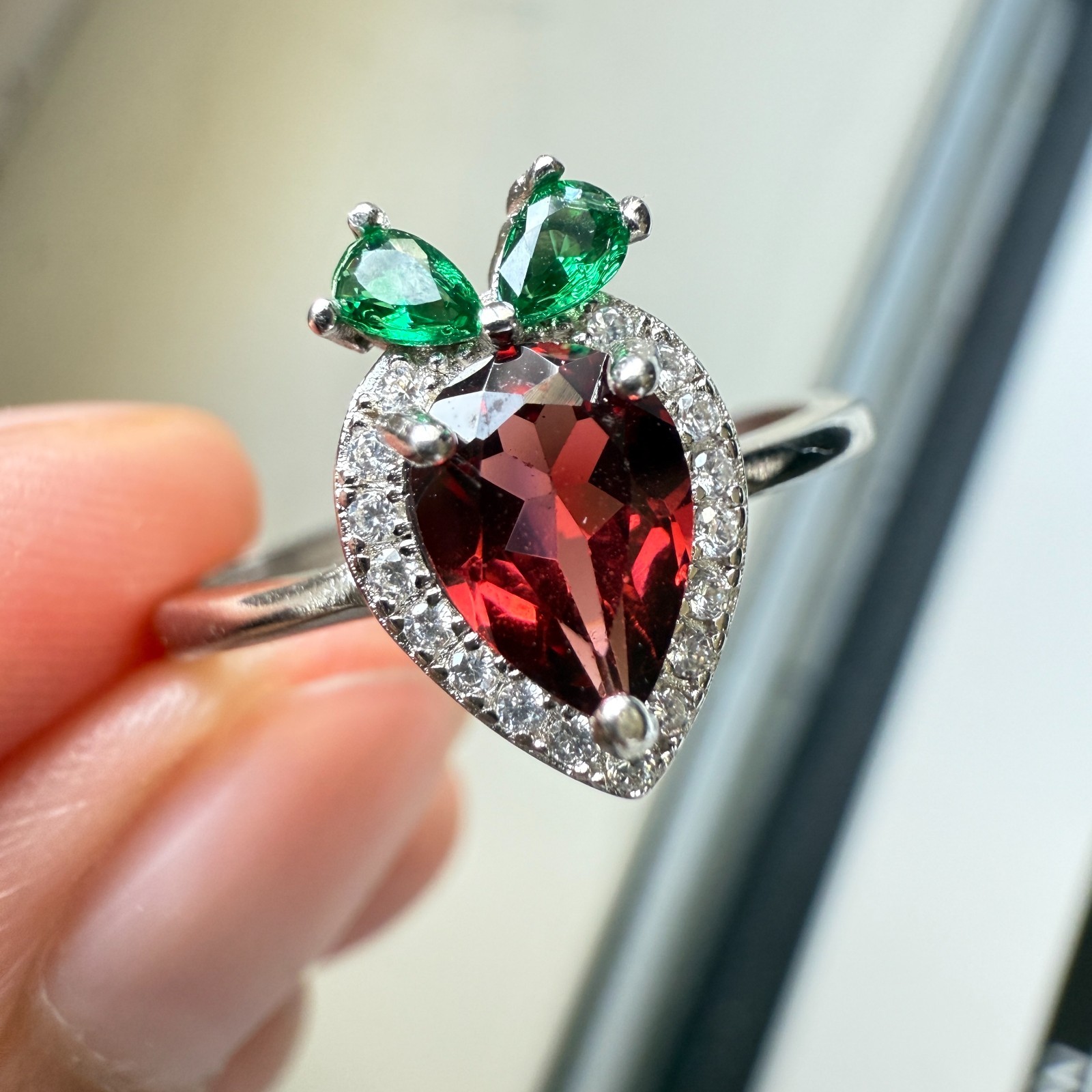 925 Sterling Silver Ring 7x5mm Natural Rhodolite Garnet Zircon Carrot Diopside