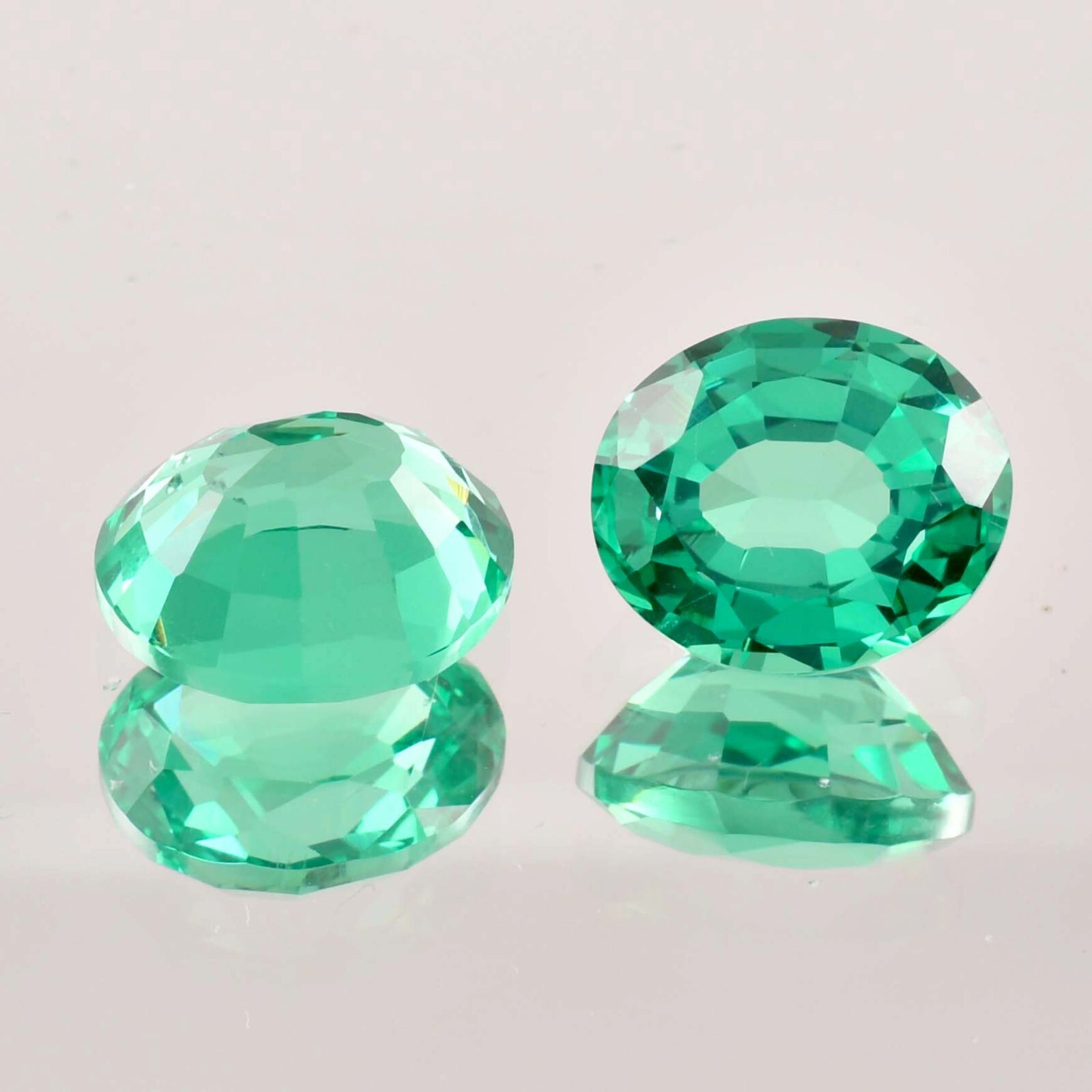 1 Pair 12×16 MM Natural Green Colombian Emerald Oval Cut Loose Gem GIT Certified